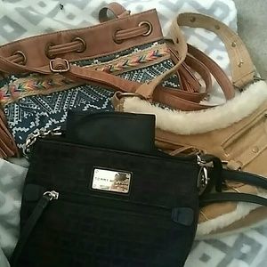 3 purses